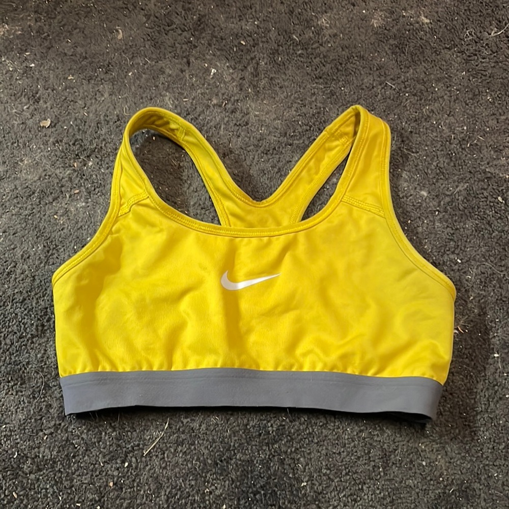Nike yellow sports bra Size:S